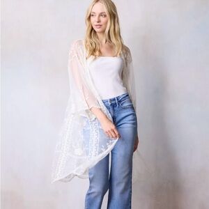 Indigo Soul Women’s Off White Lace Duster Kimono